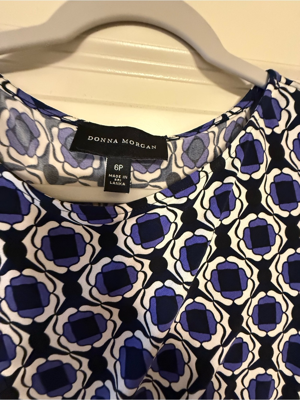 Donna Morgan Navy and Royal Blue Geo Print Blouse